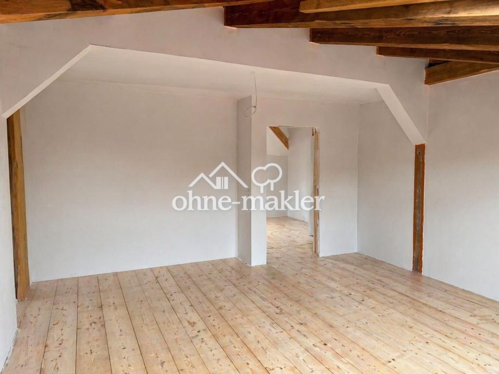 Neu ausgebaute 4-Zimmer Dachgeschosswohnung in Schönebeck (Elbe) - Photo 5