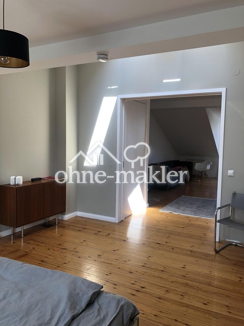 Beste Kreuzberglage I möbliert I befristet bis 31.10.26 I Fichtestraße I 2 Zimmer I DG - Photo 1