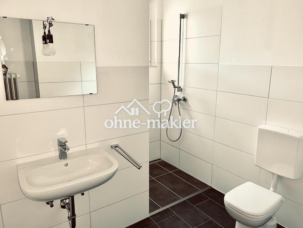 Wohnhaus 8 Zimmer zu vermieten - ideal für wohnen und arbeiten - Photo 4