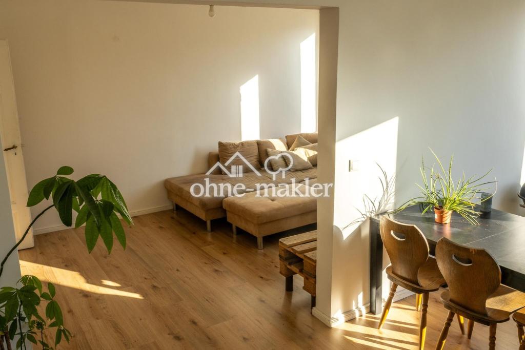 Helle 4,5-Zimmer-Altbauwohnung mit Balkon in Nürnberg-Sündersbühl – komplett renoviert - Foto 2