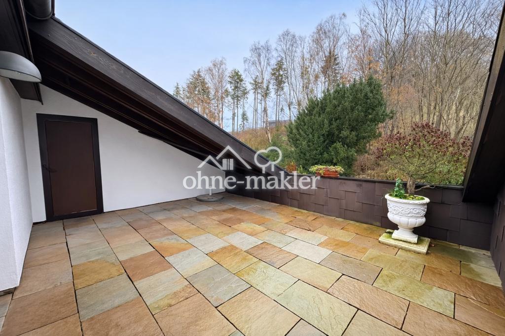 73qm mit Fußbodenheizung und eigener Dachterrasse in ruhiger Lage - Photo 1