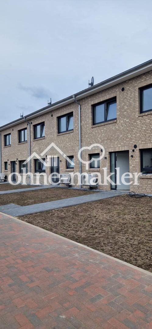 Neubau QNG Reihenend- und Mittelhäuser zur Vermietung - Photo 2