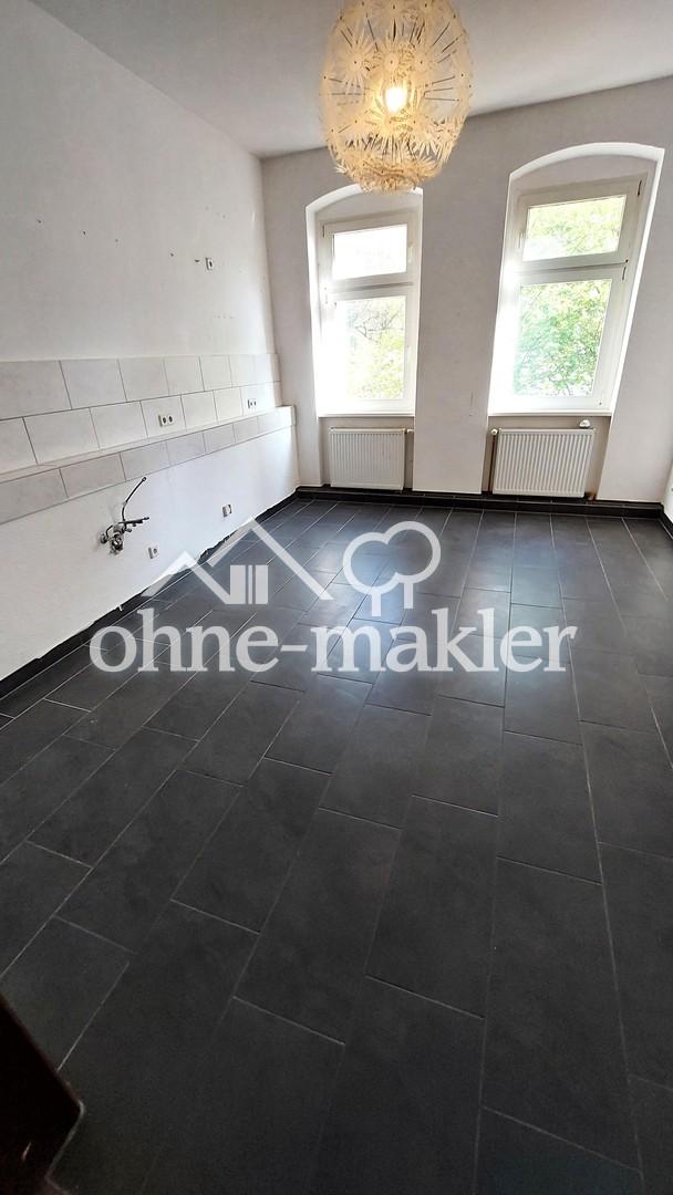 Helle, gepflegte 4-Zimmer-Wohnung für Familie od. WG in Weißenfels - Photo 1