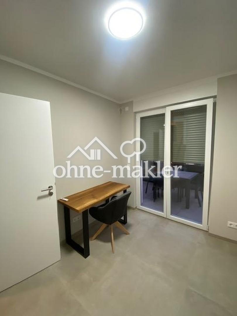 Neue möblierte WG -Etagenwohnung mit Balkon - Photo 3