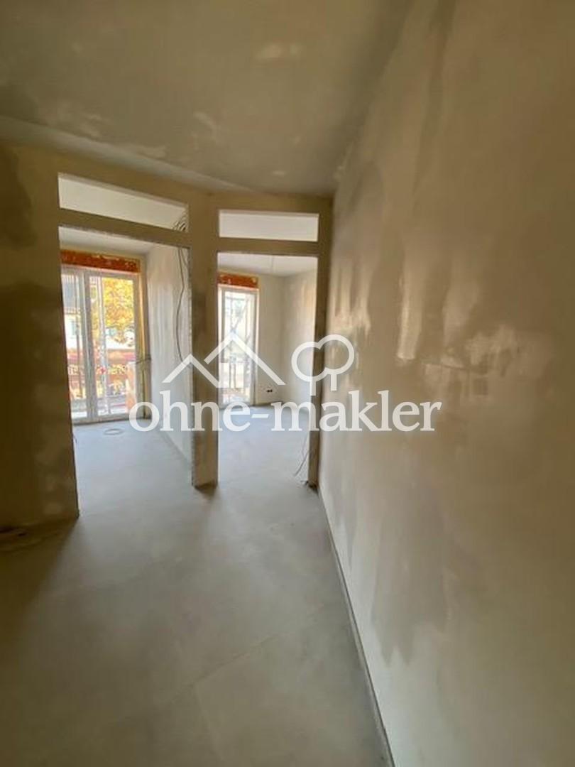 Neue möblierte WG -Etagenwohnung mit Balkon - Photo 2