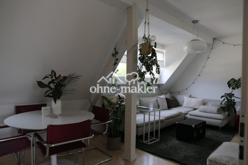 Schöne 3-Zimmerwohnung, großer Balkon, ab August 2026 neu zu vermieten - Photo 1