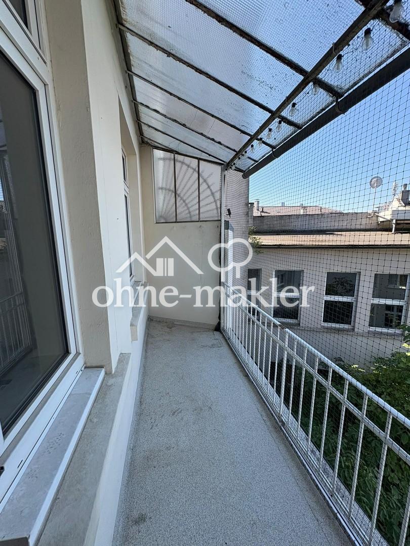 Frisch renovierte 2,5-Zimmer-Altbauwohnung mit Balkon in zentraler Lage von Solingen-Ohligs - Photo 4