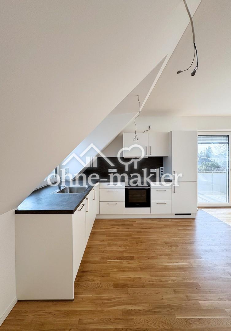 Erstbezug nach Kernsanierung: Gemütliche 3-Zimmer-DG-Wohnung in München-Trudering - WE 7 - Photo 2