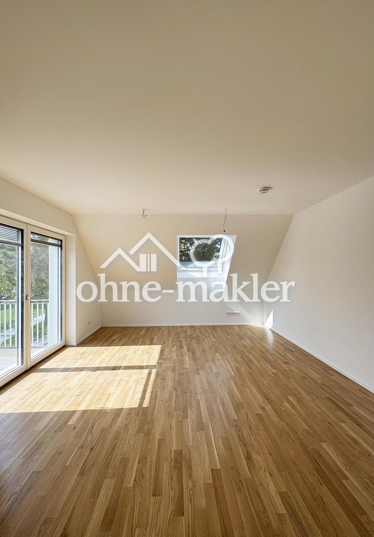 Erstbezug nach Kernsanierung: Gemütliche 3-Zimmer-DG-Wohnung in München-Trudering - WE 7 - Photo 1