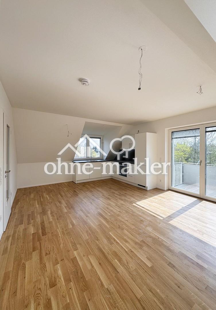 Erstbezug nach Kernsanierung: Gemütliche 3-Zimmer-DG-Wohnung in München-Trudering - WE 7 - Photo 1