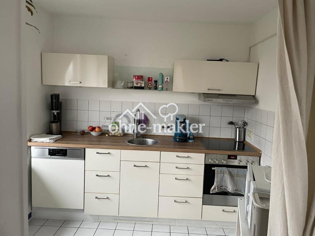 Helle Dachgeschosswohnung mit Kamin - Photo 4