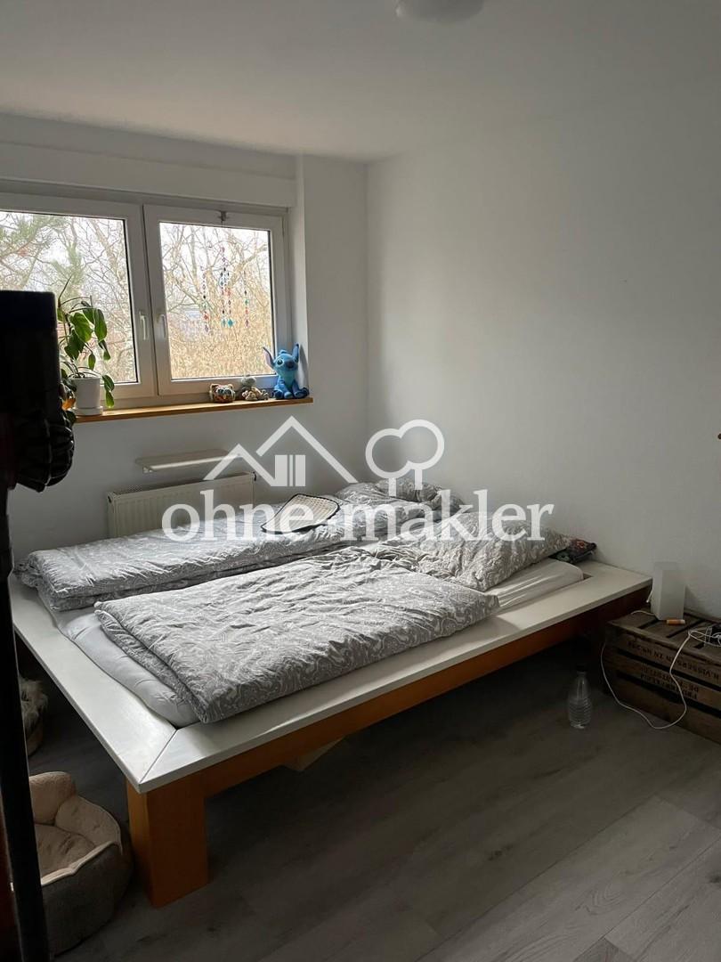 Helle Dachgeschosswohnung mit Kamin - Photo 3