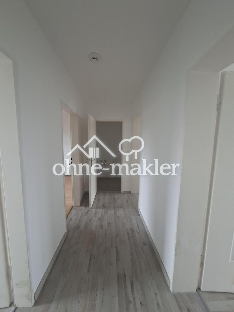 Helle 2-Zimmer-Wohnung mit Balkon & Stellplatz in Würzburg-Heidingsfeld (mit Aufzug) - Photo 1