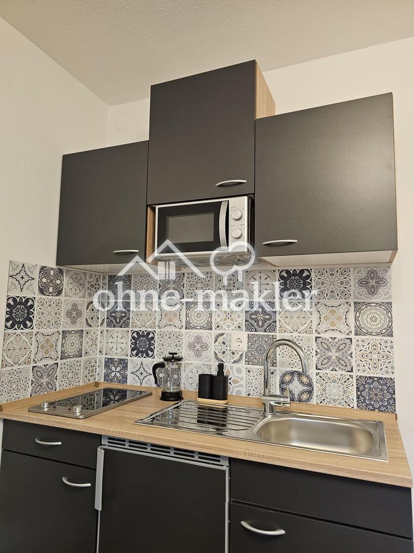 NEU renoviert & voll möbliert - 1-Zi Whg mit Küche - Passau - Photo 2