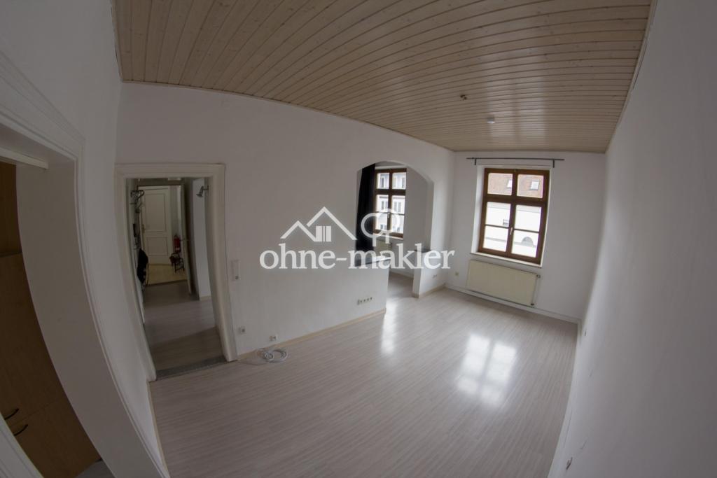 Attraktive helle 2 1/2 Zimmer-Wohnung in der Altstadt von Privat zu vermieten - Photo 1