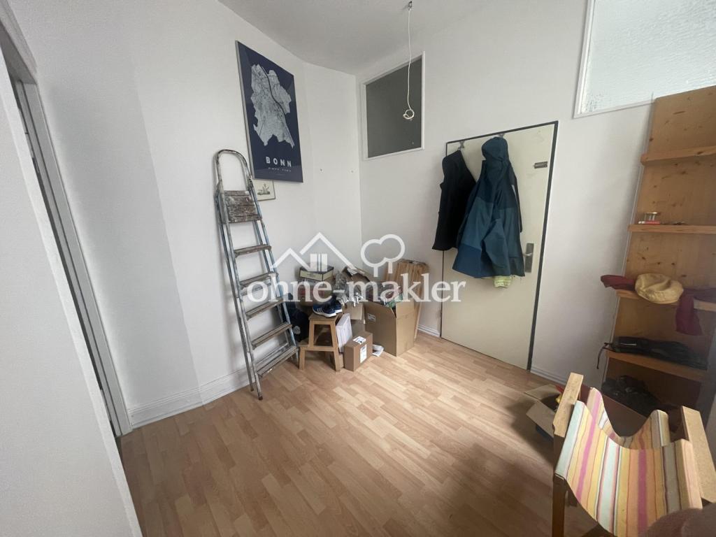 Charmante 1-Zimmer-Altbauwohnung in zentraler Lage an der Adenauerallee – ab 01.07.2026 verfügbar - Photo 4
