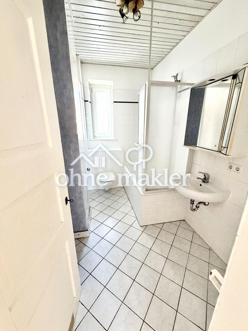 3-Zimmer Altbauwohnung mit Dachterrasse und Küche - Photo 3