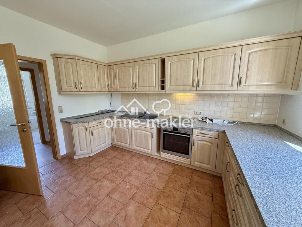 Großzügige 4-Raum-Wohnung mit 115 m², Balkon & Garage in ruhiger Lage an der Spree - Photo 2