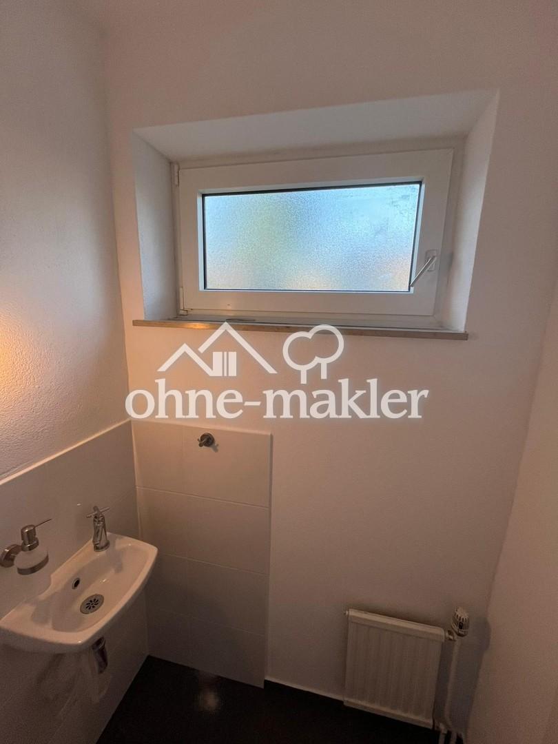 Ein Zuhause für die ganze Familie - Reihenmittelhaus Am Rehmenfeld renoviert - Photo 1