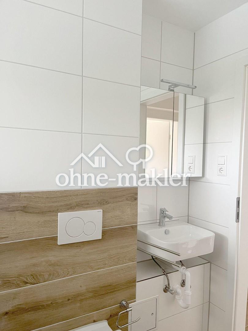 Neu renovierte, helle 3 Zi-Whg Wohnung mit EBK und 2 Balkonen in Ulm-Eselsberg - Photo 5