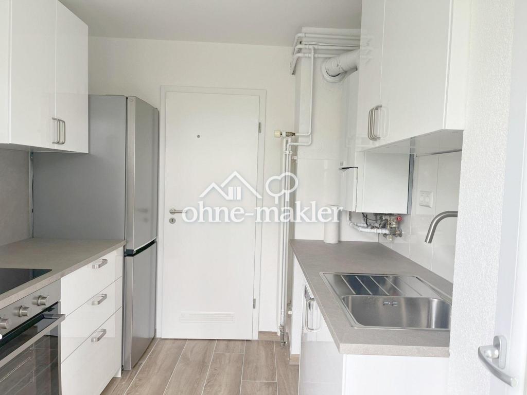Neu renovierte, helle 3 Zi-Whg Wohnung mit EBK und 2 Balkonen in Ulm-Eselsberg - Photo 1