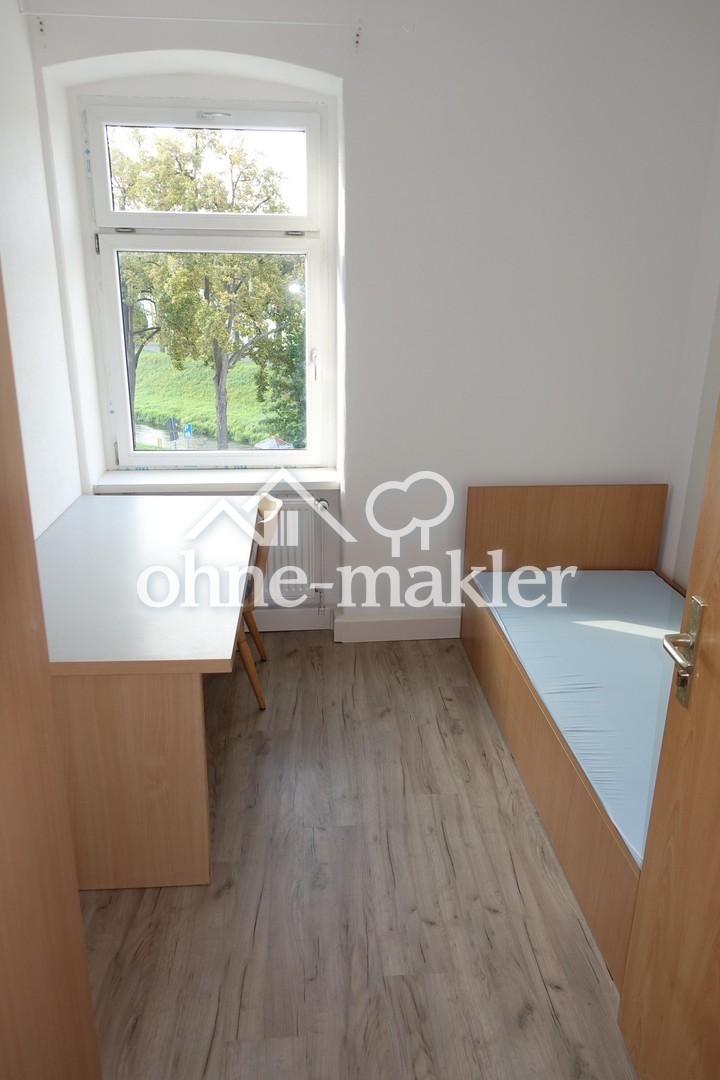 125qm 6-Raum Wohnung nach Renovierung und Sanierung zum Erstbezug - Photo 1