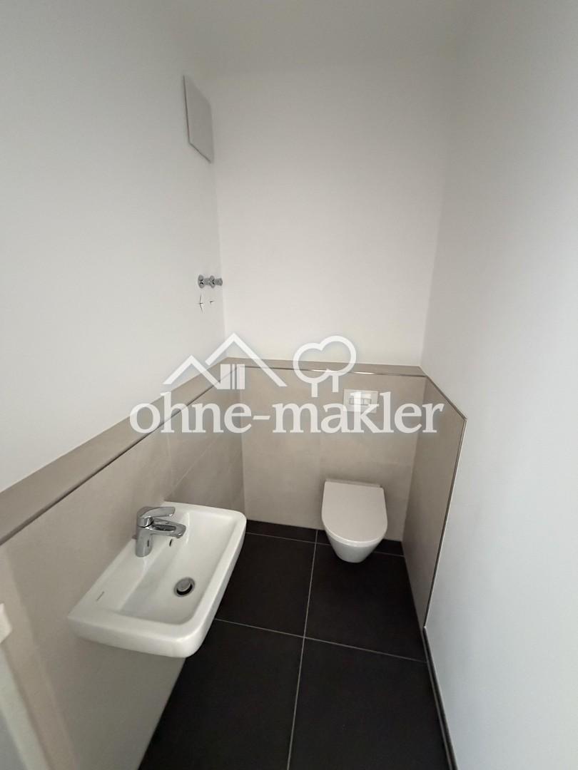 Erstbezug: 2-Zimmer im 3. OG mit EBK, Loggia & Wasserblick | Neckarbogen Heilbronn - Photo 3
