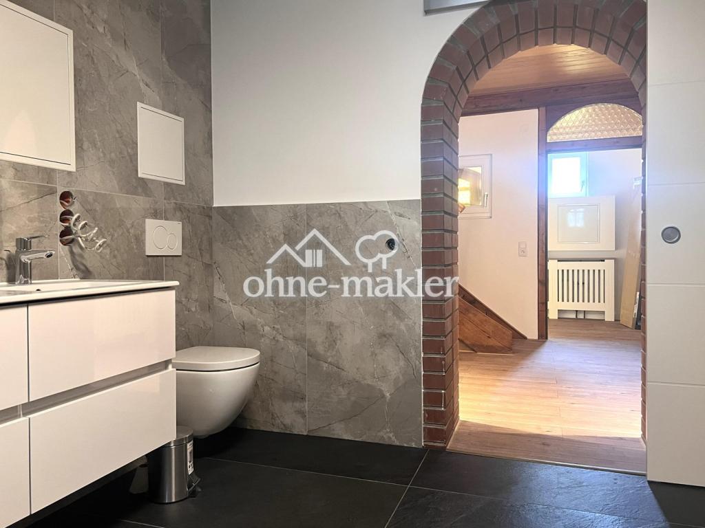 Teil-möblierte 2,5 ZKB Häuschen! Neu renoviert! - Photo 4