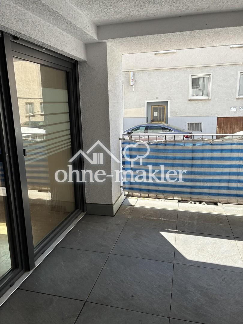 Moderne 3-Zimmerwohnung in zentraler Lage plus TG-Platz und Keller - Photo 4