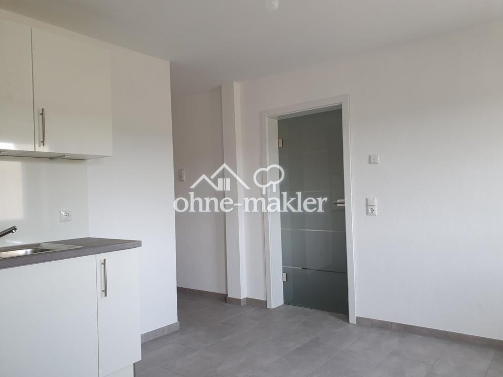 Sofort frei! Kernsanierte moderne 2-Zimmer-Nichtraucherwohnung - Foto 1