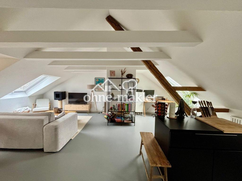 2,5-Zimmer Dachgeschosswohnung in Stuttgart Westen - Photo 1