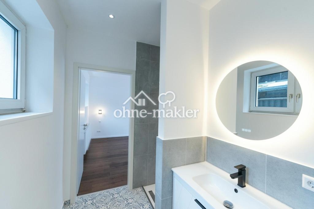 5-Zimmer Wohnung mit 2 Bädern, Garage, barrierefrei und Hobbyraum - Photo 5