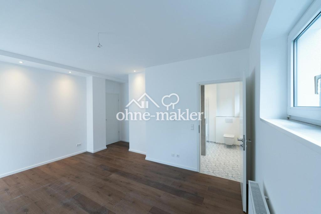 Barrierefrei 5-Zimmer Wohnung mit 2 Bädern, Garage, und Hobbyraum - Photo 1