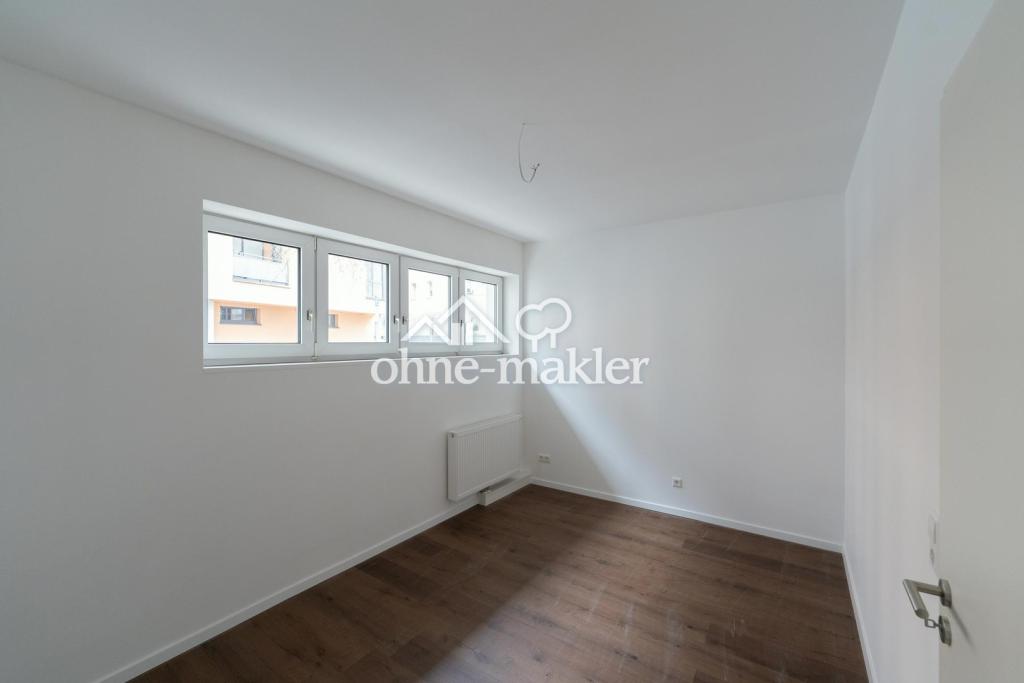 Barrierefreie 5-Zimmer-Wohnung mit 2 Bädern, Garage, Keller-/Hobbyraum und hoher Privatsphäre - Photo 2