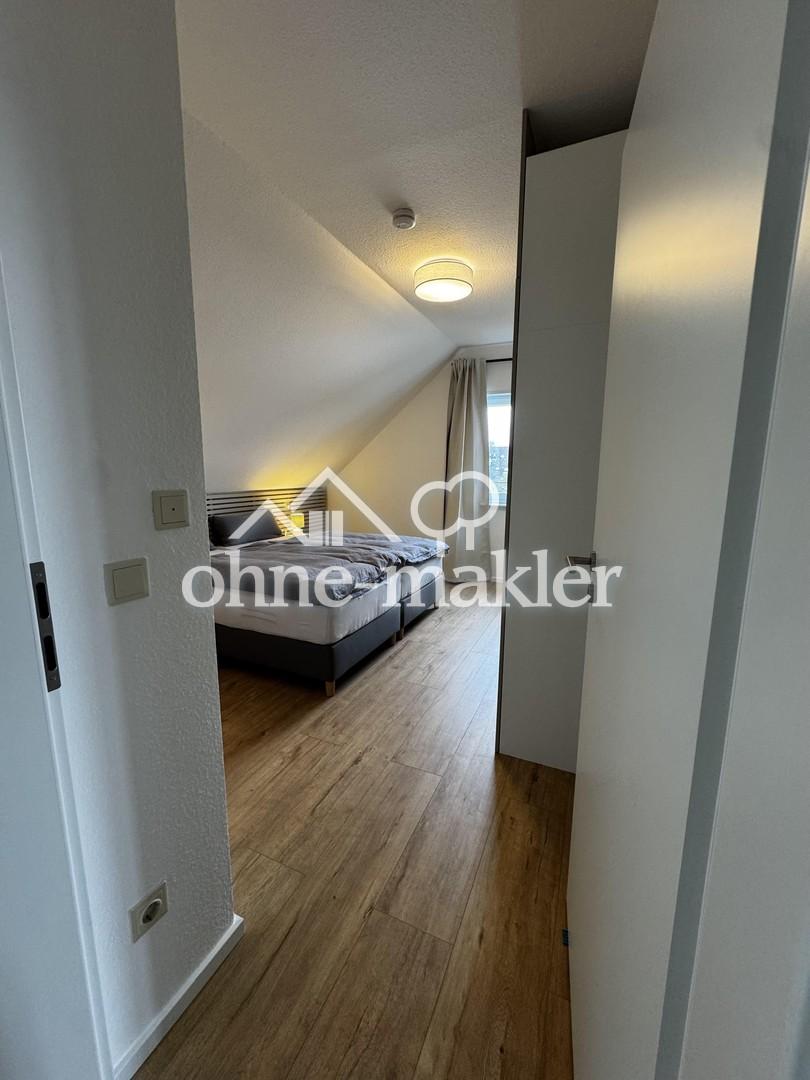 Vollmöblierte 2-Zimmer-Wohnung mit Stellplatz in Aschaffenburg Damm - Photo 2
