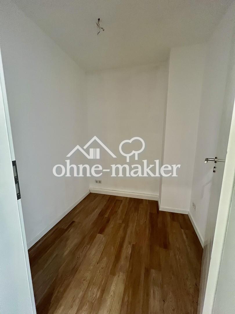 Hochwertige 4-Raum-Wohnung | Balkon | große Küche | Abstellraum | Stellplatz - Photo 5