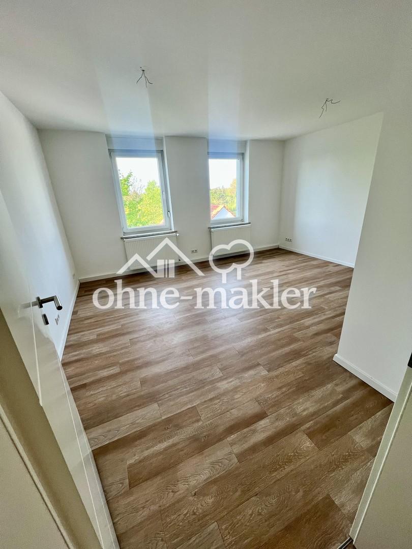 4-Raum-Wohnung | Balkon | große Küche | Abstellraum | Stellplatz - Foto 1