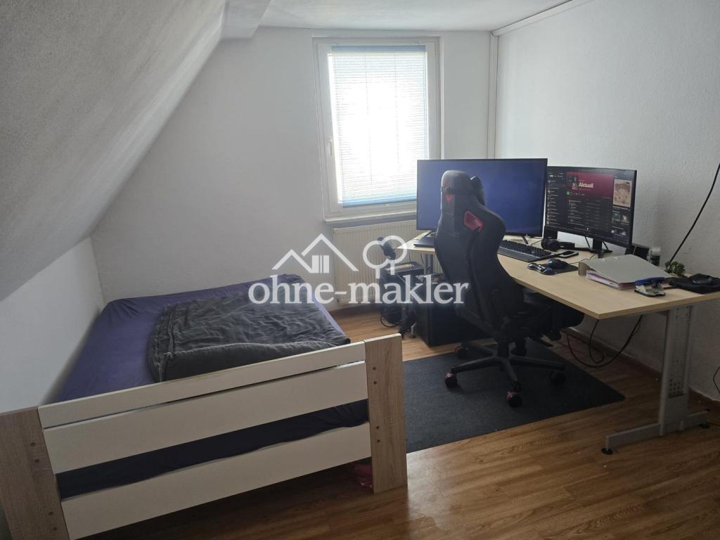 Attraktive 3-Zimmer-Dachgeschosswohnung mit Balkon in Bahnhofsnähe von Bad Kreuznach - Photo 3