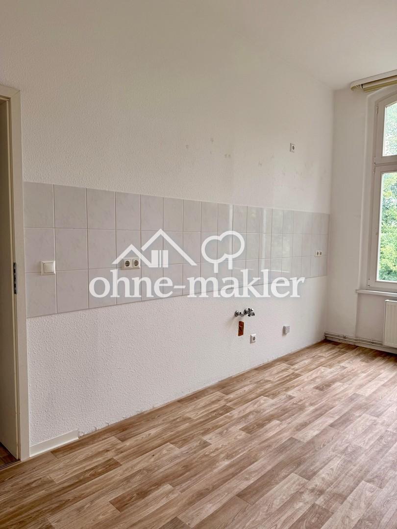 Hell und groß mit zusätzlicher Sitzecke für die gemütlichen Stunden ! - Photo 1