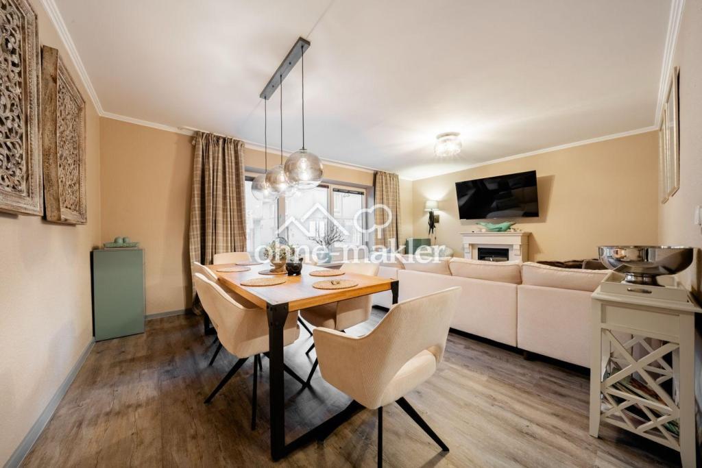Hochwertige, voll ausgestattete Wohnung in Hage (120 m²) - Photo 1