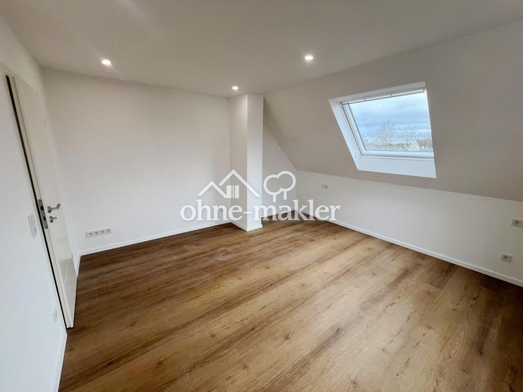 Erstbezug: Außergewöhnliche 4-Zi Maisonette mit EBK, Klima und Balkon in Spich - Photo 5