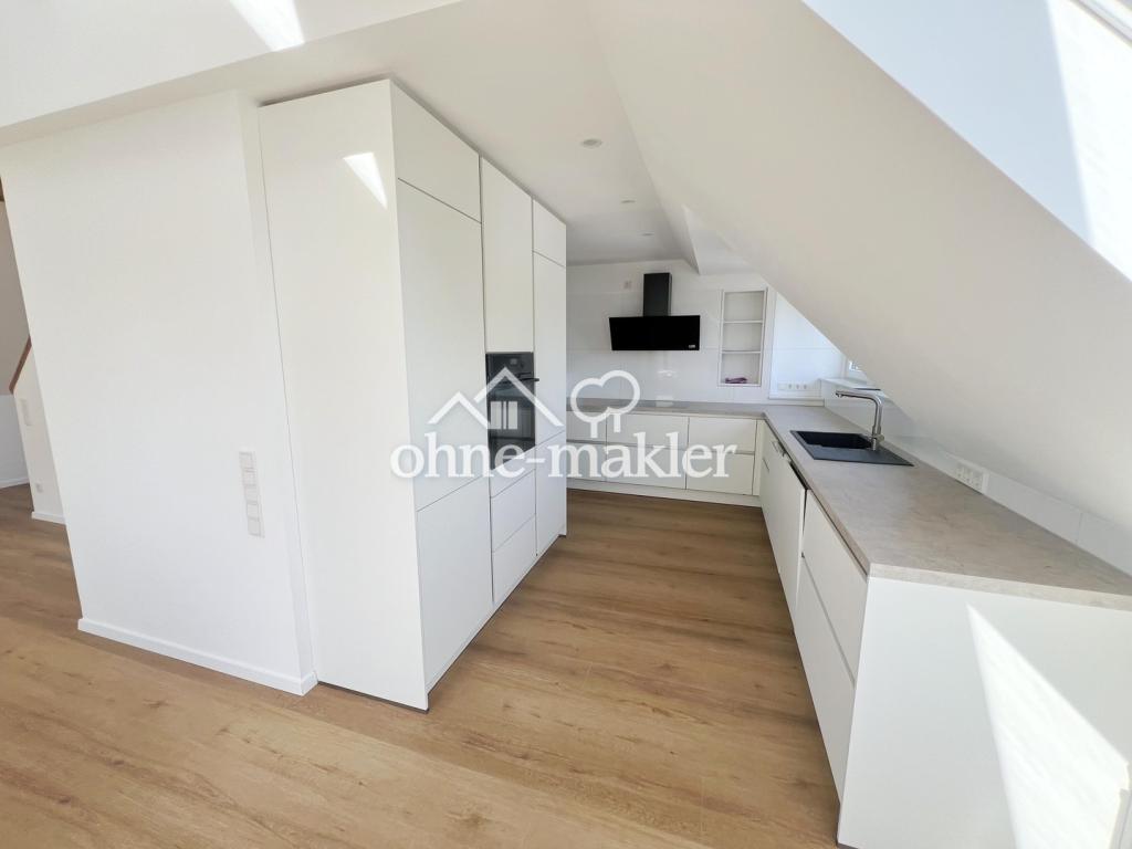 Erstbezug: Außergewöhnliche 4-Zi Maisonette mit EBK, Klima und Balkon in Spich - Photo 3