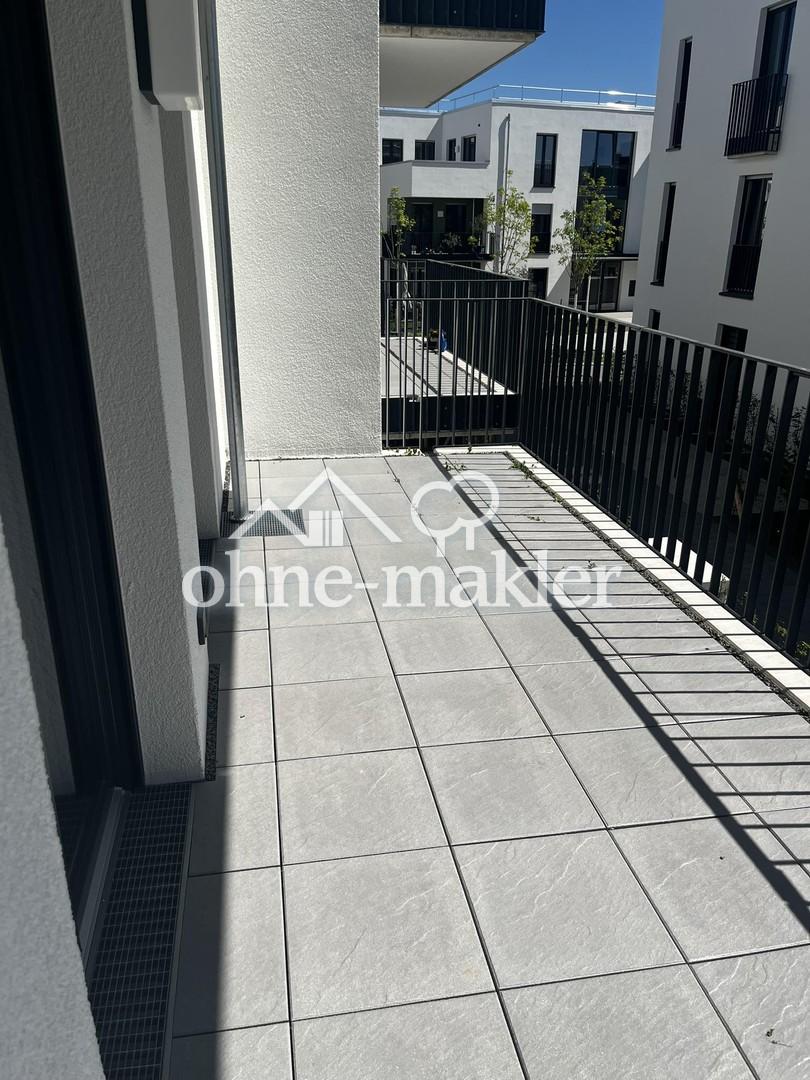 Neubau: Lichtdurchflutete 3-Zimmer-Wohnung mit Balkon - Photo 1