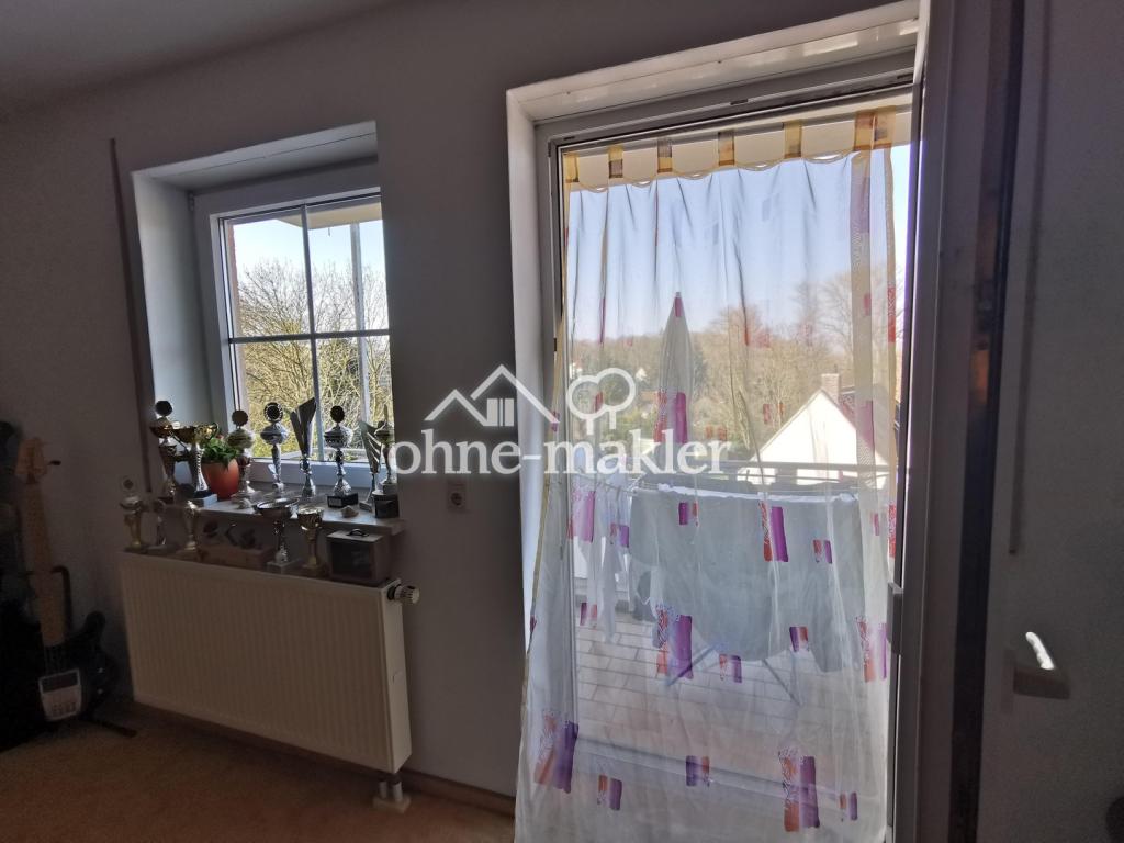 Schöne 2-Zimmer Wohnung im 1.OG mit Balkon - Photo 2