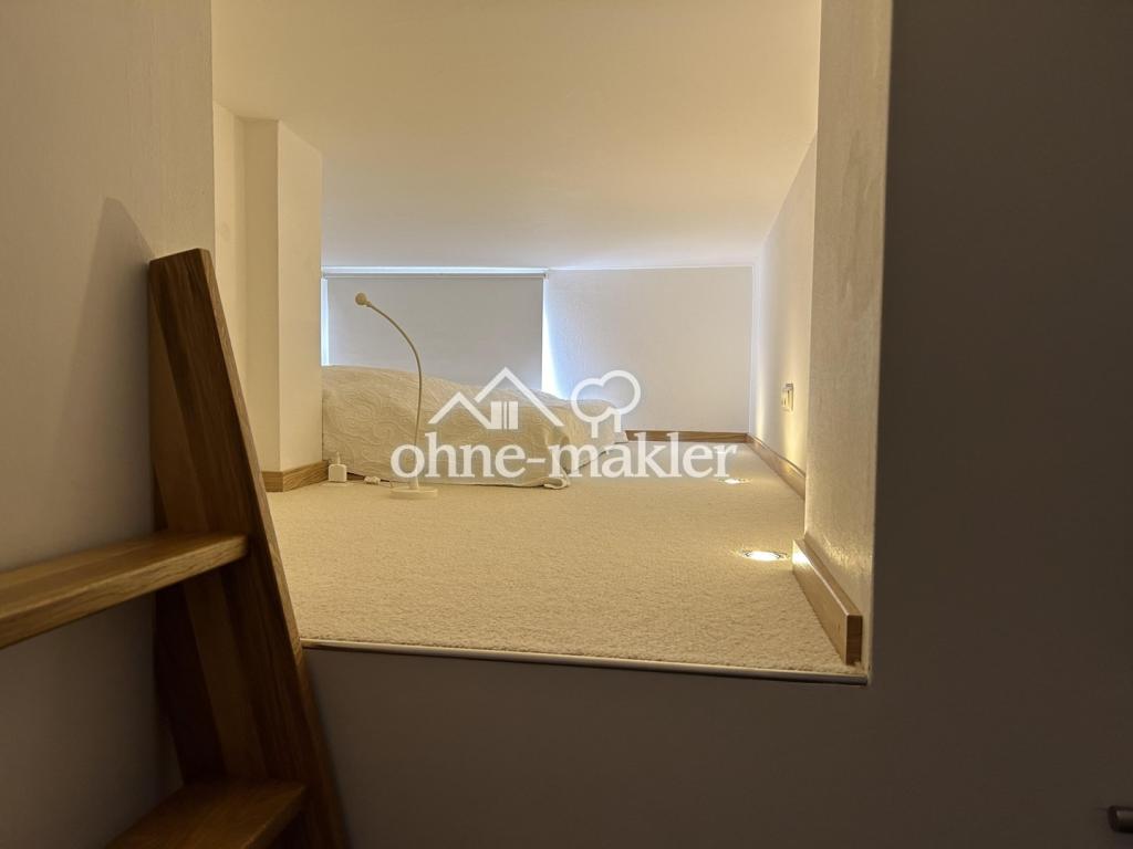 Lichtdurchflutete Altbau-Dachgeschosswohnung im Herzen von Friedrichshain, nahe Amazon und Zalando - Photo 4