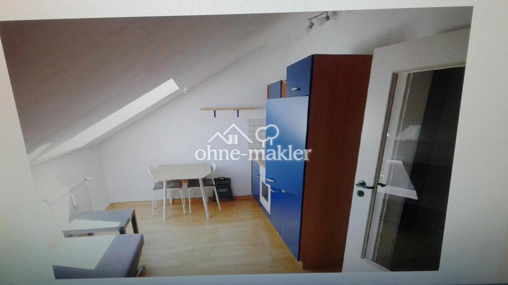 Schöne 1 Zi DG Wohnung - Photo 3