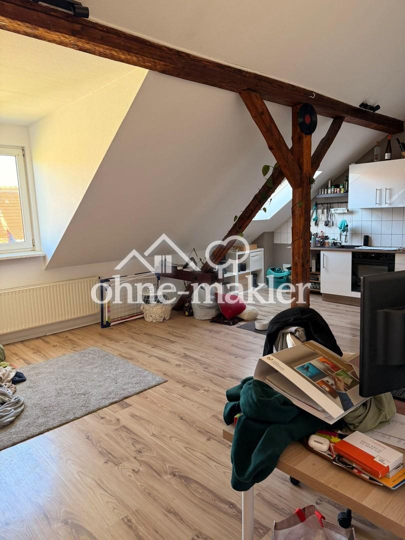 Dachgeschoß - gemütlich und zentrumsnah mit ruhigem Garten - Foto 1