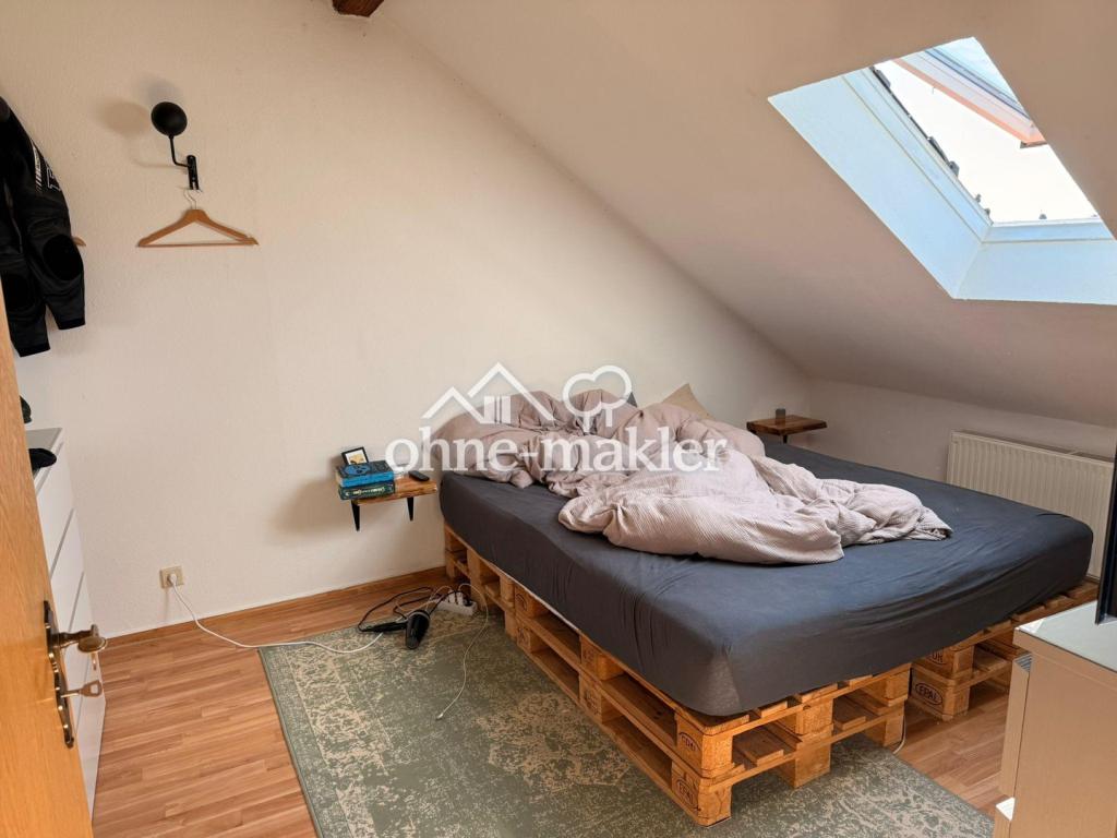 Dachgeschoß - gemütlich und zentrumsnah mit ruhigem Garten - Foto 3