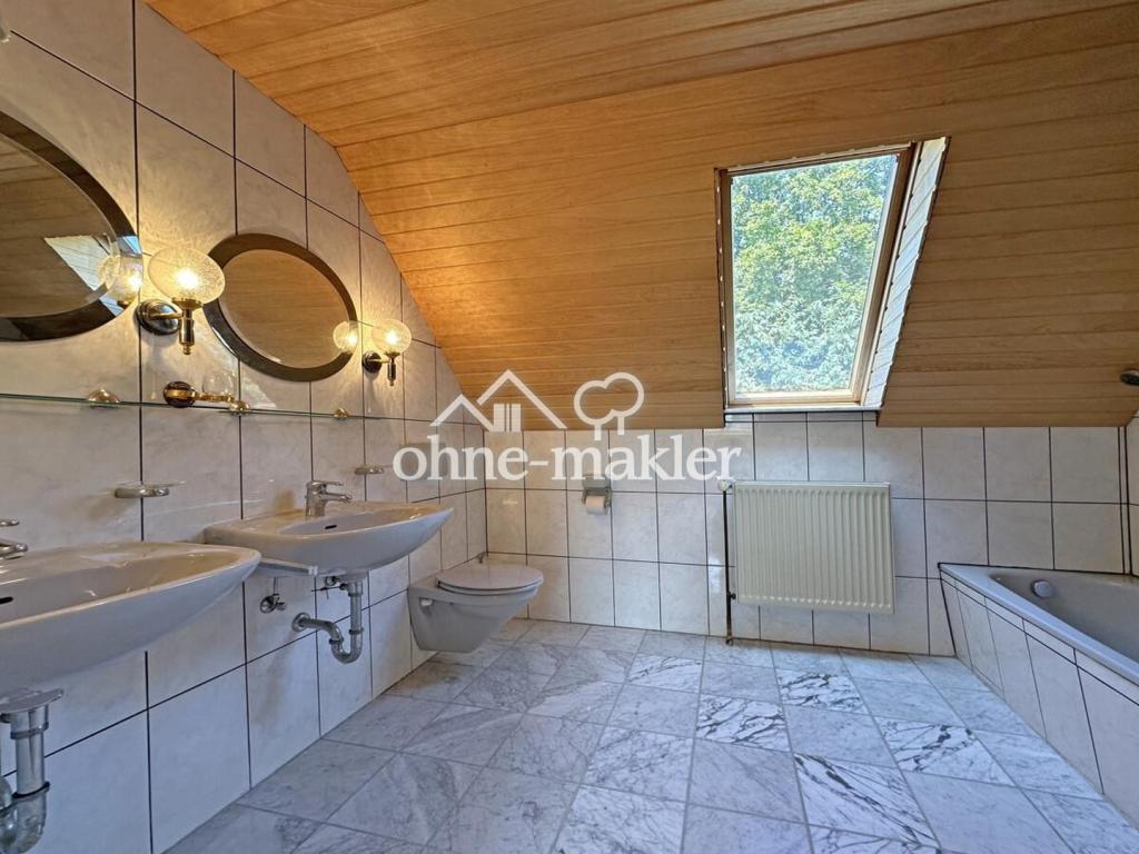 Schöne 4-Zimmer Wohnung in Hamburg-Niendorf - Foto 5