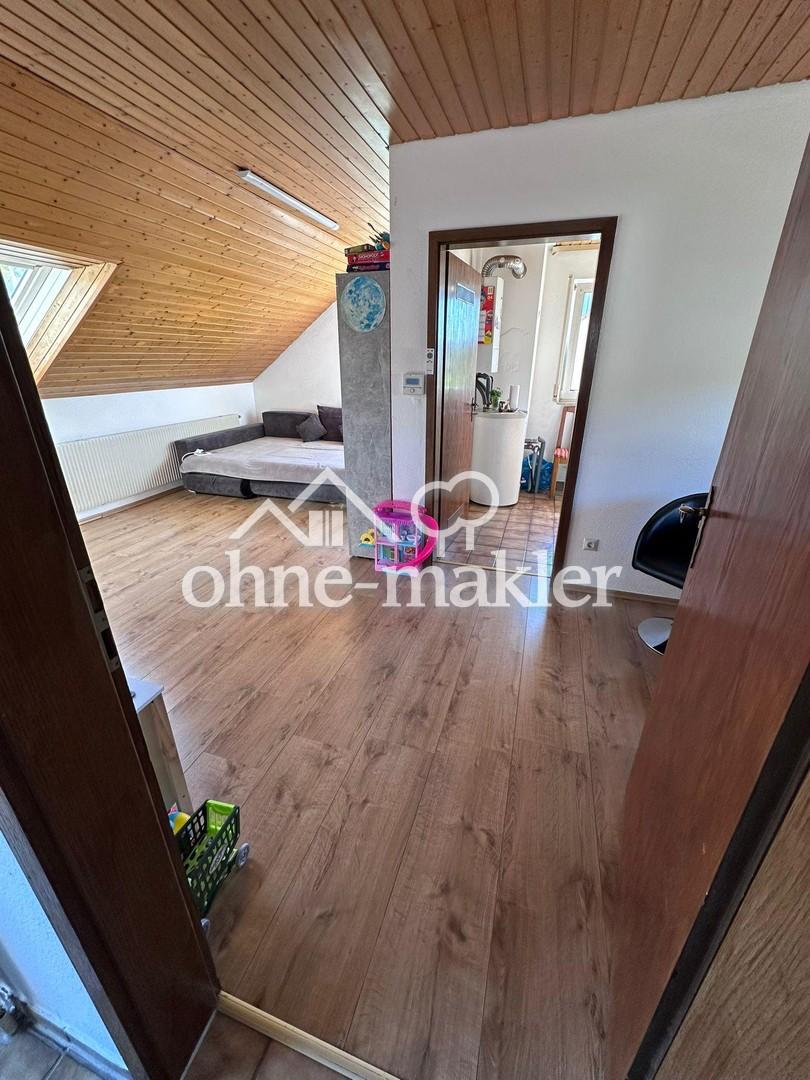 Sonnige 3-Zimmer-DG-NICHTRAUCHER-Wohnung mit Loggia in GD- Ost / Nähe OBI, LGH, Buchauffahrt - Foto 1